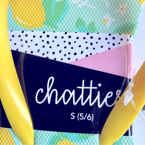 3/$15 LEMONS Flip Flops Sandals Yellow Small Size 5 / 6 Women’s NEW - Picture 3 of 15